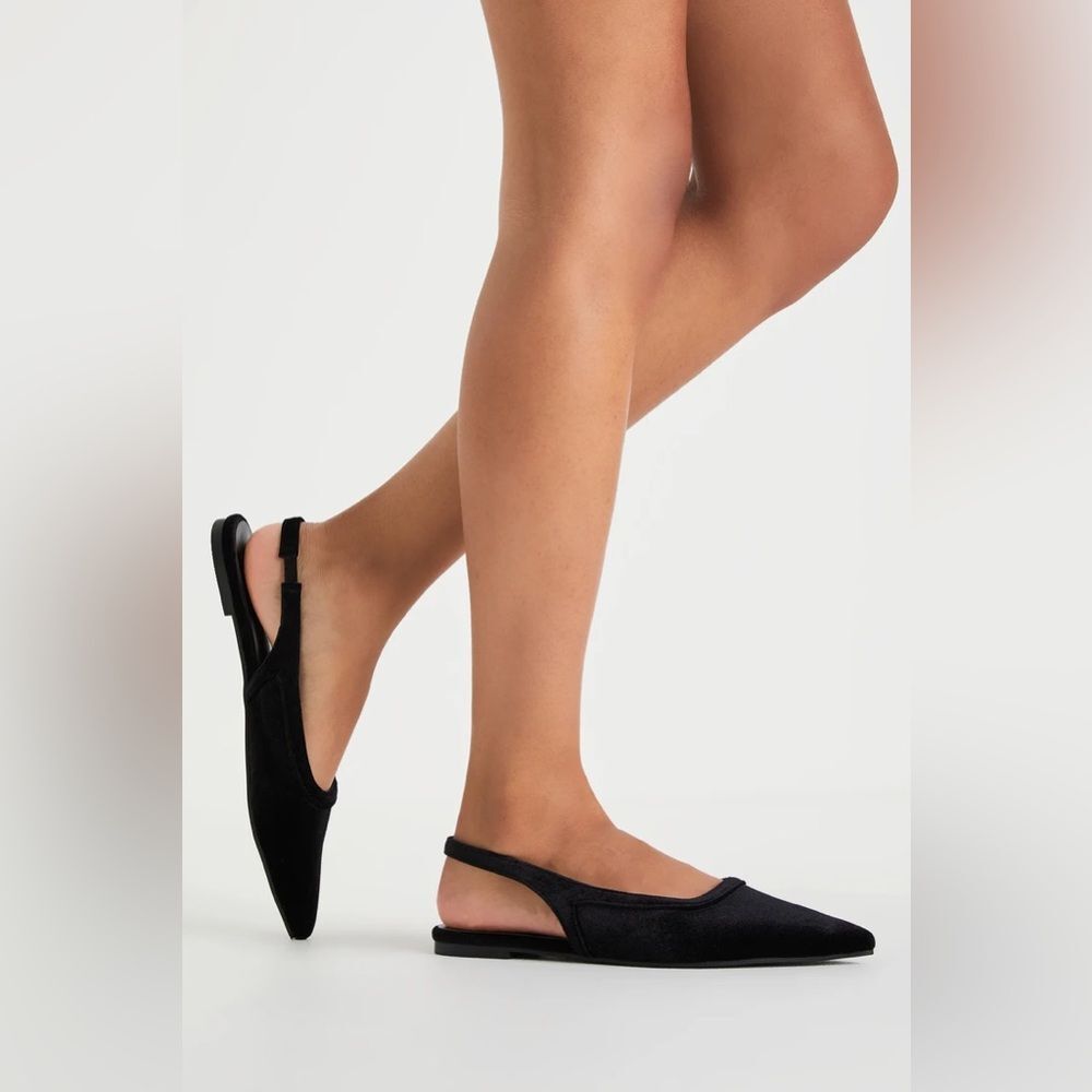 Lulu’s Josselyn Black Velvet Pointed-Toe‎ Slingback Flats holiday cocktail party